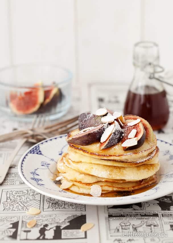 Ricotta and Almond Pancakes with fig and almonds