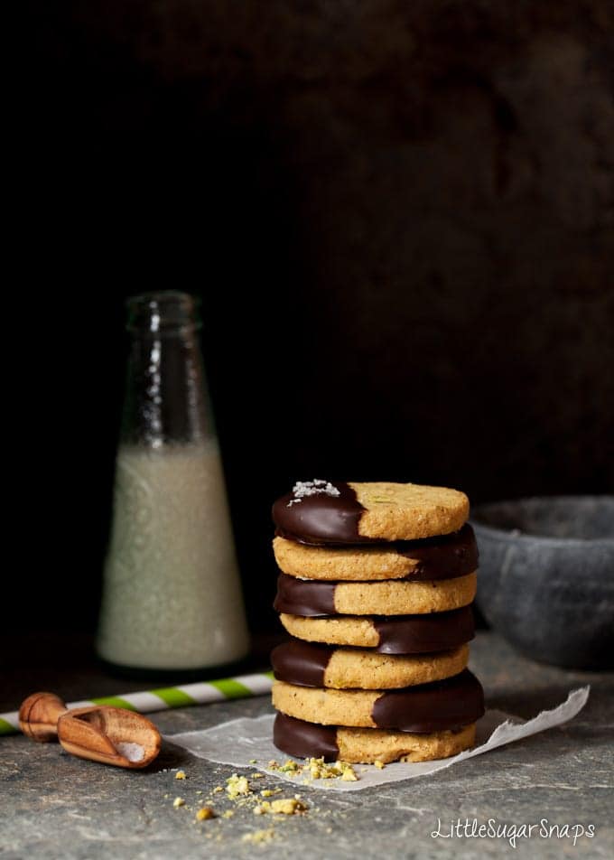 Dark Chocolate, Pistachio & Sea Salt Biscuits Littlesugarsnaps