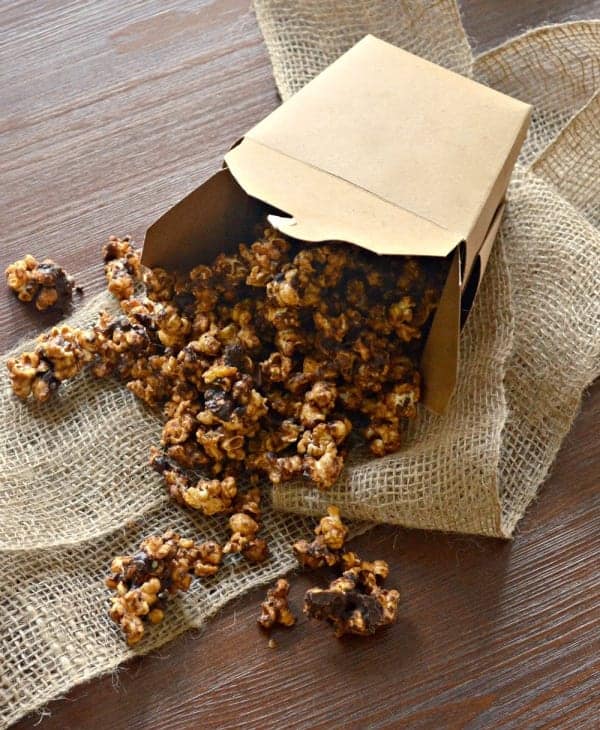 Vegan chocolate caramel popcorn