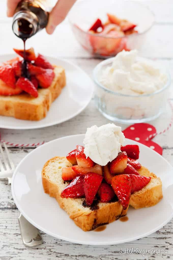 Strawberries on Brioche Toast with balsamic and mascarpone