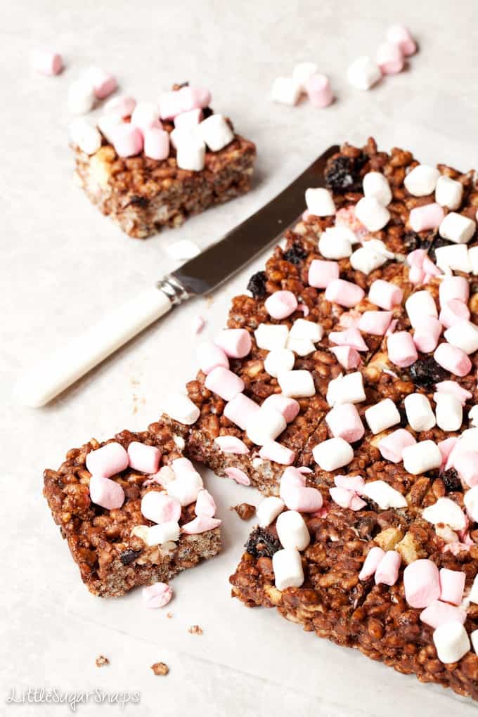 Rocky Road Krispie Treats being sliced into squares