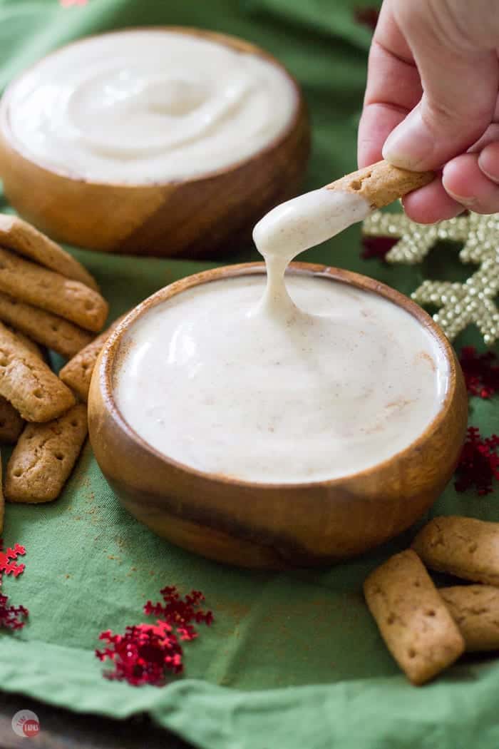 A bowl of eggnog dip