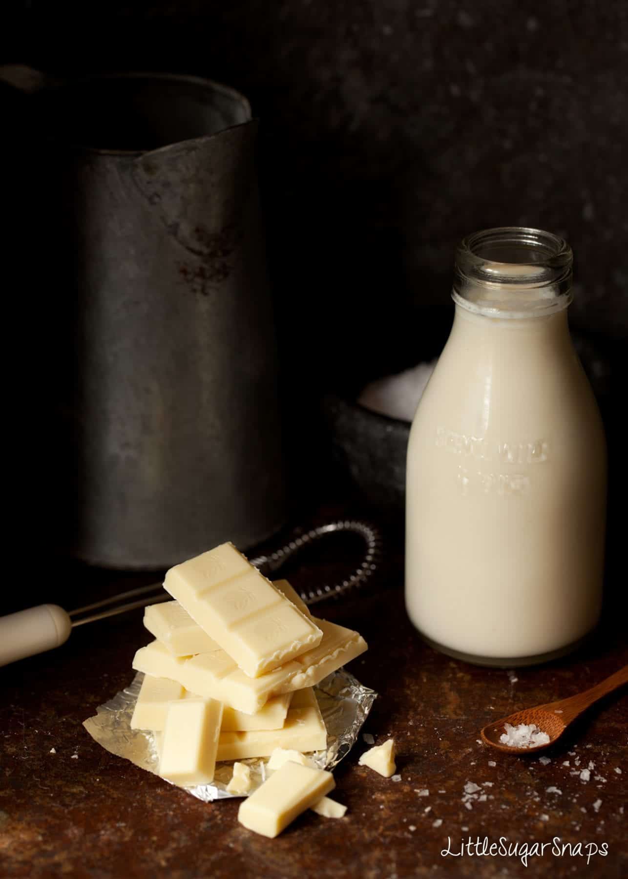 Squares of white chocolate, milk and sea salt