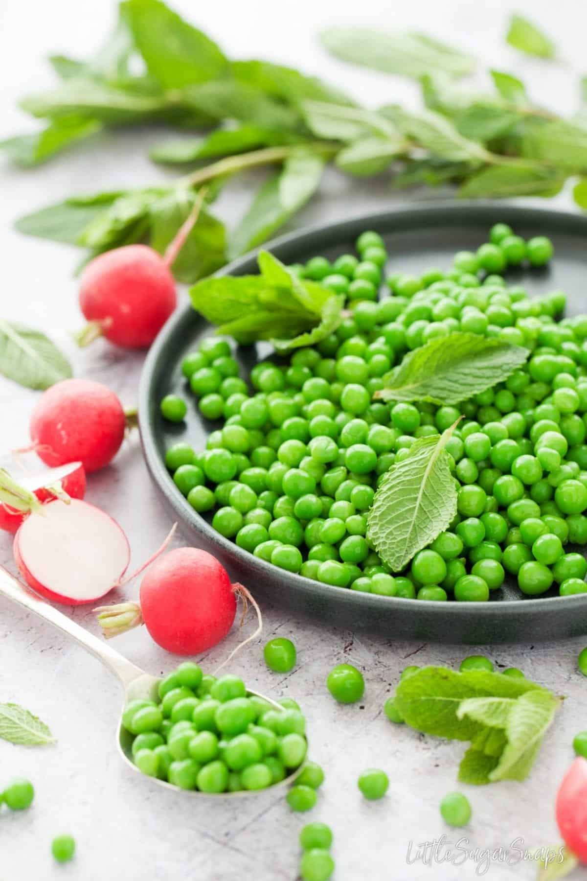 Ingredients: peas, fresh mint, pink radish.