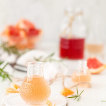 Grapefruit Negroni