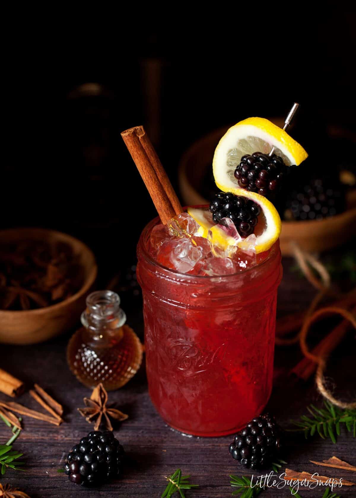 The Bramble Cocktail  in a jam jar. 