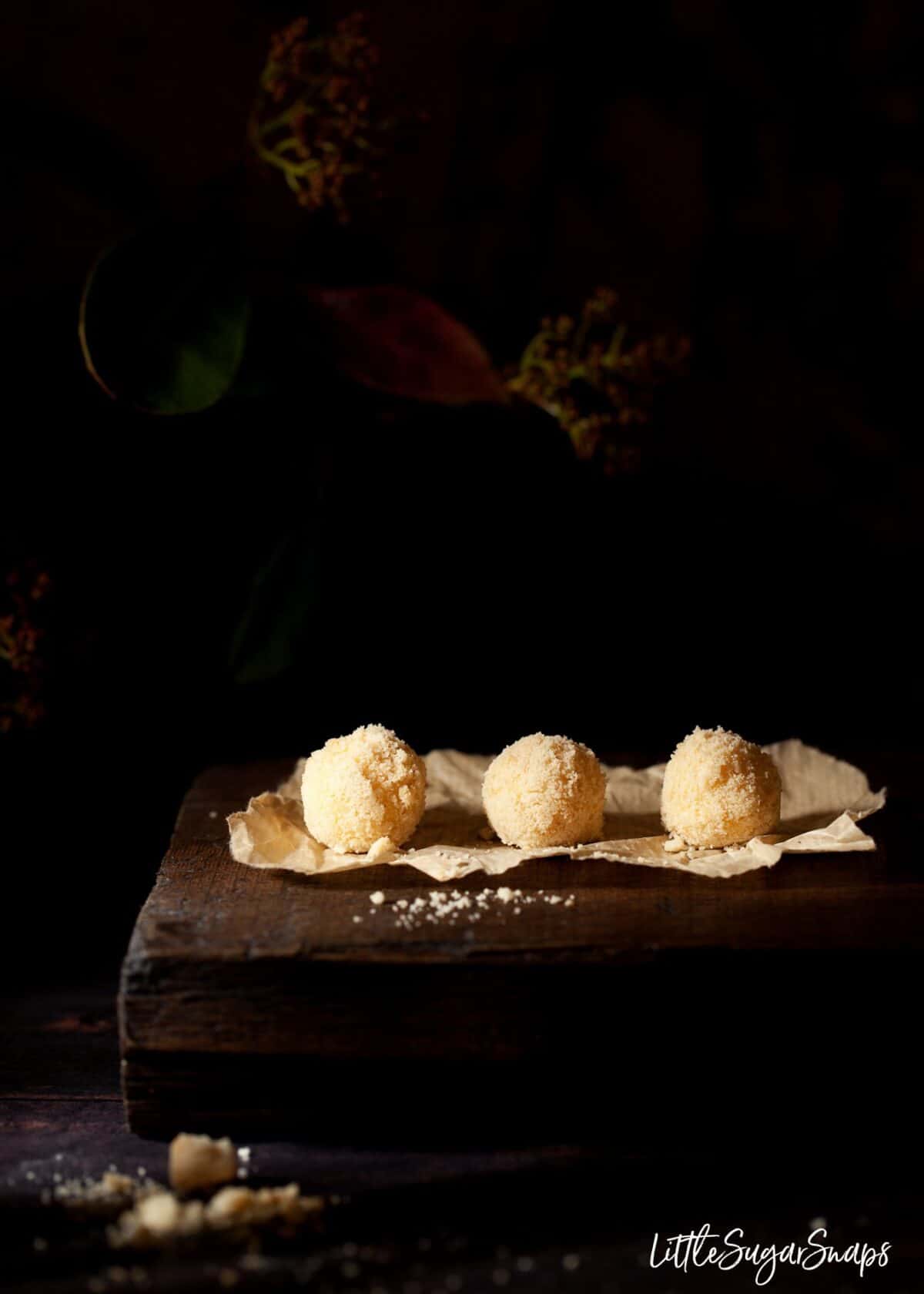 White chocolate truffles rolled in crushed custard cream biscuit.