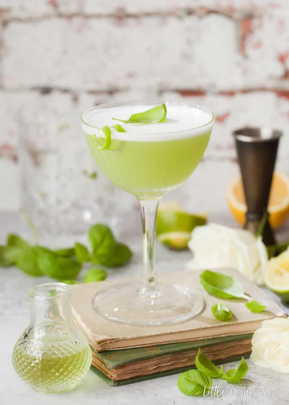 Variation on a spring feeling cocktail - green chartreuse cocktail with egg white foam