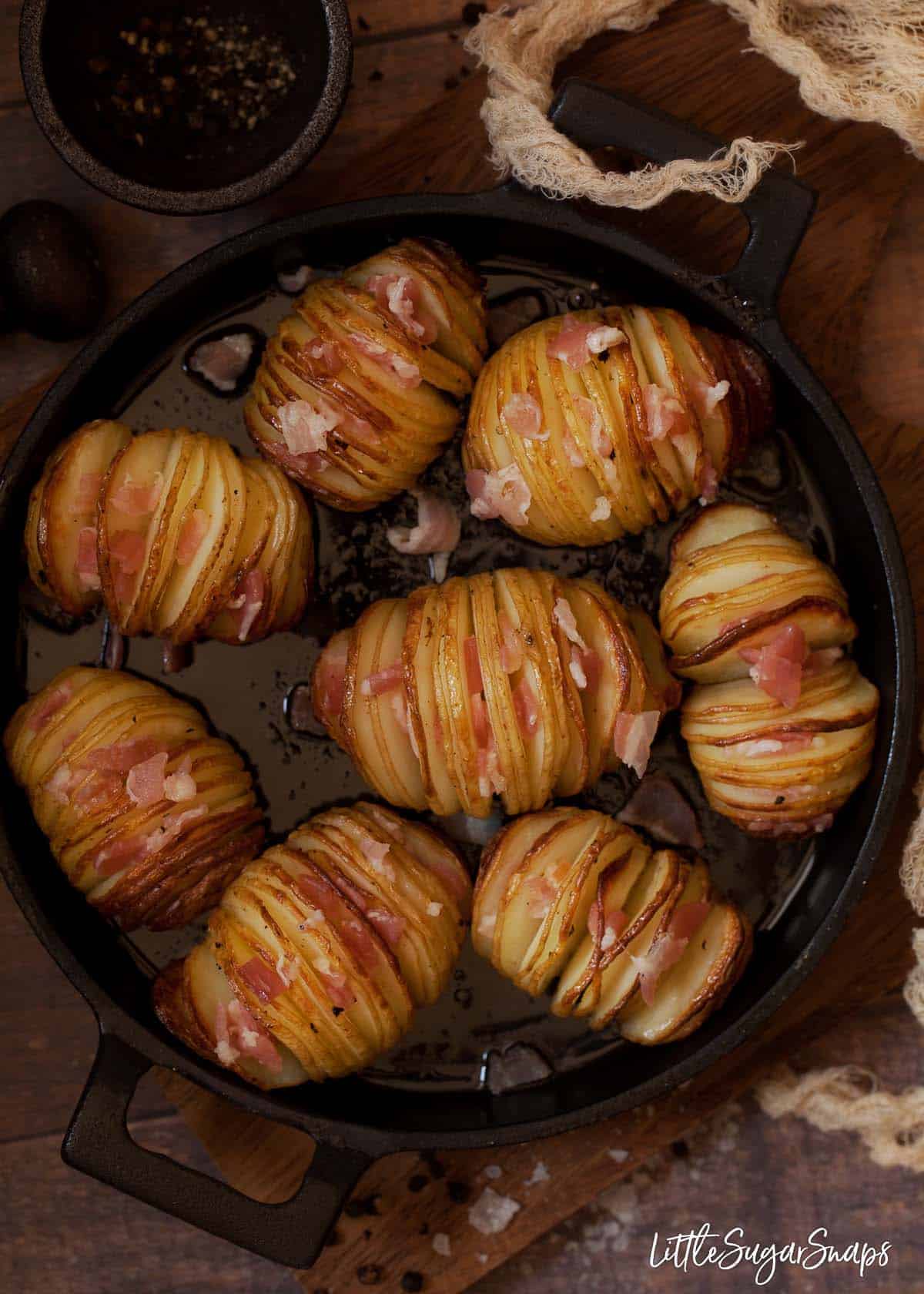 Cheesy Hasselback Potatoes with Bacon Littlesugarsnaps