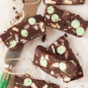 Mint Chocolate Fridge Cake (Mint Aero Slice) - featured image-2151