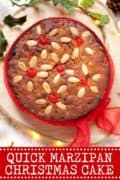 Last minute Christmas cake with text overlay