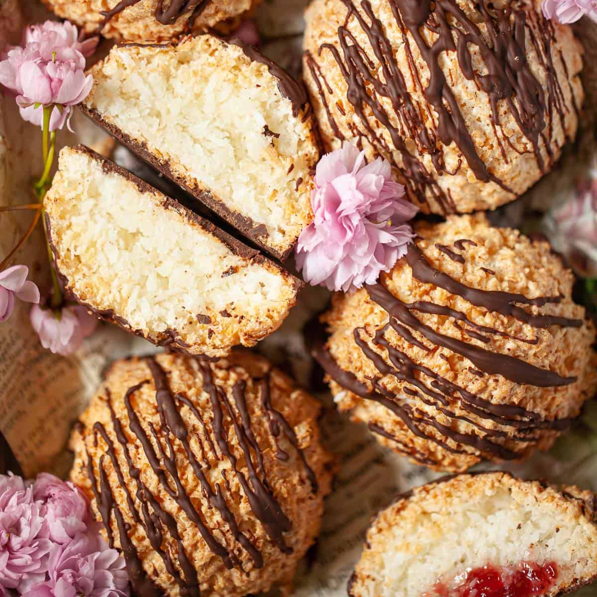 Coconut Macaroons (Rochers Coco)-image