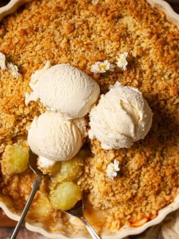 Gooseberry Crumble - featured image