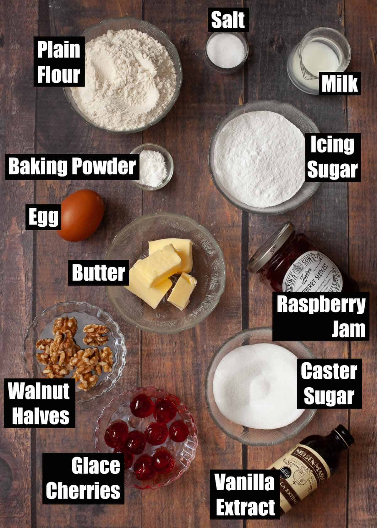 Ingredients for a cake tart recipe with text overlay.